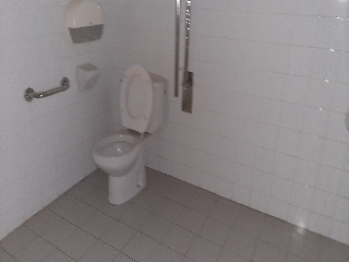 Local en C/ Catalunya, Montgat (Barcelona) 11