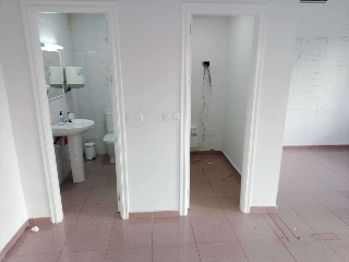 Local en C/ Nuestra Señora del Carmen, Dos Hermanas (Sevilla) 10
