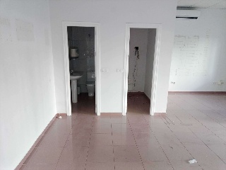 Local en C/ Nuestra Señora del Carmen, Dos Hermanas (Sevilla) 11