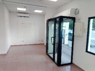 Local en C/ Nuestra Señora del Carmen, Dos Hermanas (Sevilla) 13