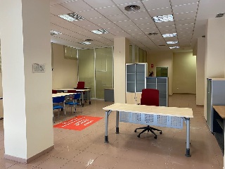 Local en C/ Juan Gil Albert, Alcoy (Alicante) 3