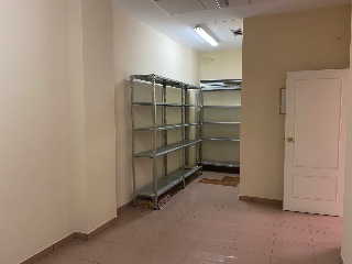 Local en C/ Juan Gil Albert, Alcoy (Alicante) 11