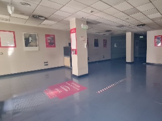 Locales en C/ Nuestra Sra. de Sainza, Ourense 4