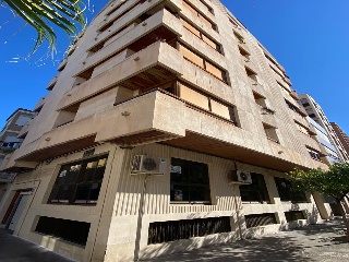 Local en venta en Villarreal de 111  m²