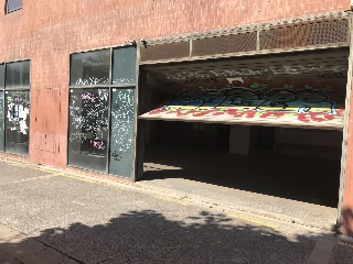 Locales y garajes en C/ Francesc Maciá - Sabadell - Barcelona 2