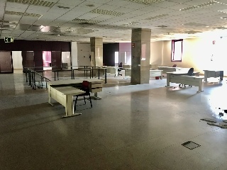 Locales y garajes en C/ Francesc Maciá - Sabadell - Barcelona 3