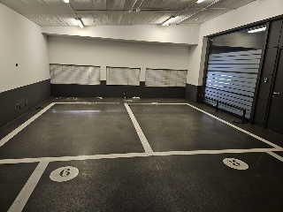 Nave industrial con garaje en C/ la Industria 14