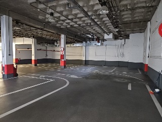 Nave industrial con garaje en C/ la Industria 15