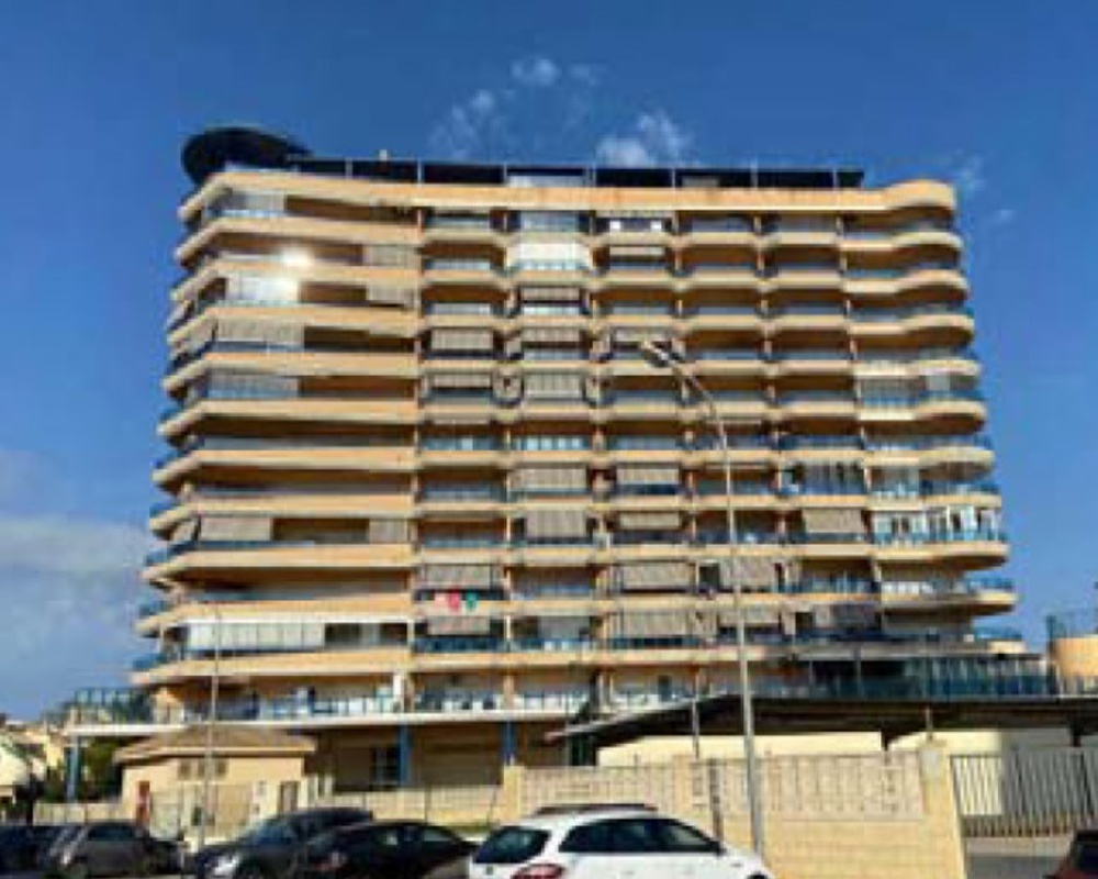 Piso con garaje y trastero en Tavernes de la Valldigna (Valencia)