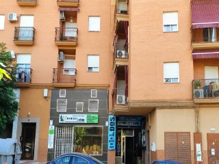 Local en venta en Bailén de 1178  m²