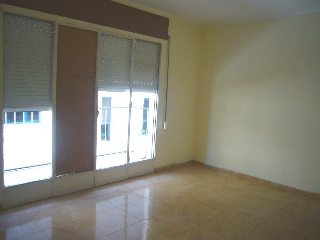 Piso en C/ Miquel Granell - Amposta - Tarragona 2