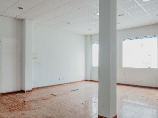 Local en C/ Murillo, San Fernando (Cádiz) 9