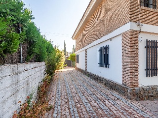 Chalet en C/ Músico Guerrero, Córdoba 39