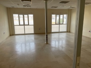 Oficina en C/ H ( Pol Ind Servialsa) Ginés - Sevilla - 9