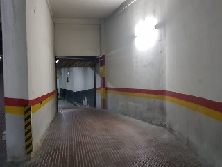 Oficina con garajes en C/ Cervantes - Oviedo - Asturias 10