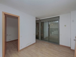 Viviendas y garajes en C/ Sardenya - Barcelona - 6