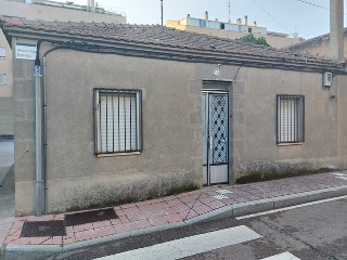 Unifamiliar en venta en Santa Marta De Tormes de 127  m²