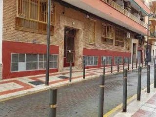 Local comercial en C/ Salvador - Getafe - Madrid  2