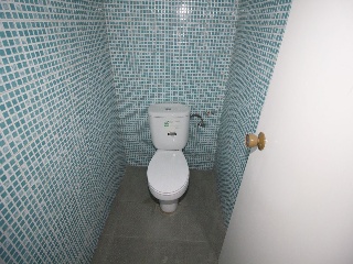 Local comercial en C/ Salvador - Getafe - Madrid  15