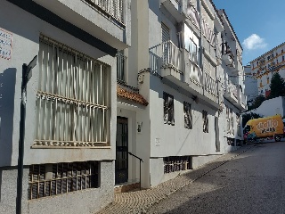 Piso en venta en Alcalá De Los Gazules de 119  m²