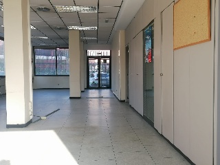 Local en C/ Maqueda, Madrid 6