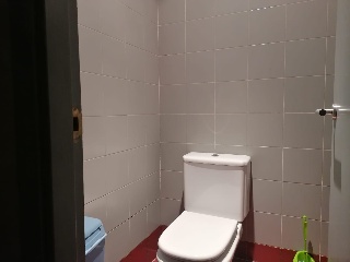 Local en C/ Maqueda, Madrid 17
