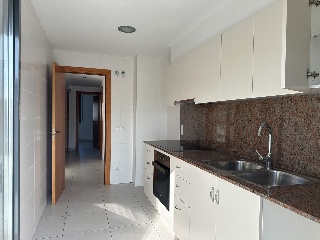 Piso en Bàscara 10