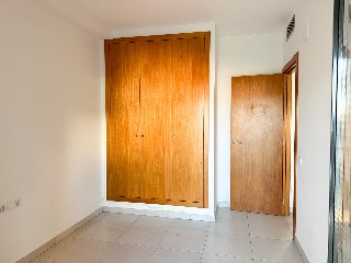 Piso en Bàscara 17