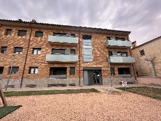 Piso en Bàscara 25