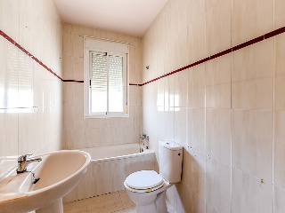 Chalet adosado en C/ Murillo, Dosbarrios 21