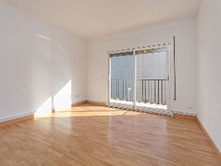 Vivienda en C/ Safir - Rubí - 25