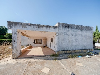 Otros en venta en Sanlúcar La Mayor de 142  m²