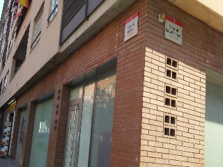 Local en venta en Mollet Del Vallès de 76  m²