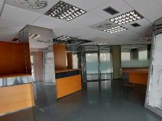 Local en C/ Badajoz - Sant Boi de Llobregat - Barcelona 3