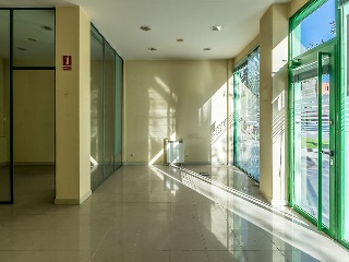Local comercial en Av Cantabria - Burgos - 8
