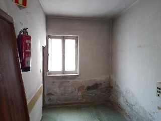 Local comercial en Av Cantabria - Burgos - 12