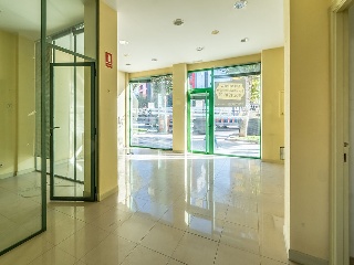 Local comercial en Av Cantabria - Burgos - 14