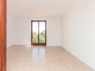 Piso en venta en Altafulla de 64  m²