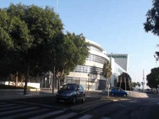 Local en venta en Cádiz de 129  m²