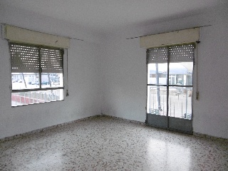 Piso en C/ Saavedra Fajardo 3