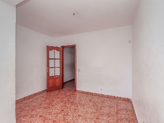 Piso en Av Baix Penedés 2