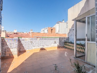 Piso en Av Baix Penedés 15