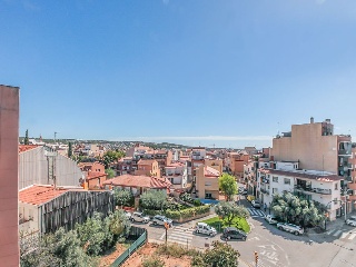 Piso en Av Baix Penedés 19