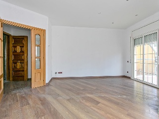 Piso en C/ La Pau - Corbera de Llobregat - Barcelona  4