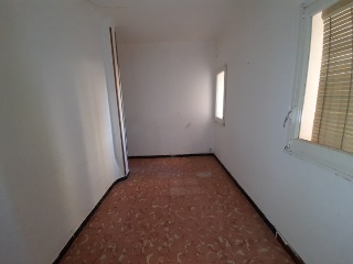 Piso en C/ Cantarell 10