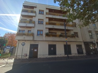 Local en Pz. Constitución, Getafe (Madrid) 4