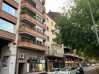 Local en venta en Lleida de 150  m²