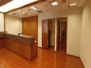 Local comercial en Sant Llorenç d´Hortons (Barcelona) 4