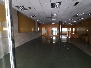 Local comercial en Av Catalunya  - Gironella - Barcelona 4