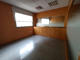 Local comercial en Av Catalunya  - Gironella - Barcelona 7